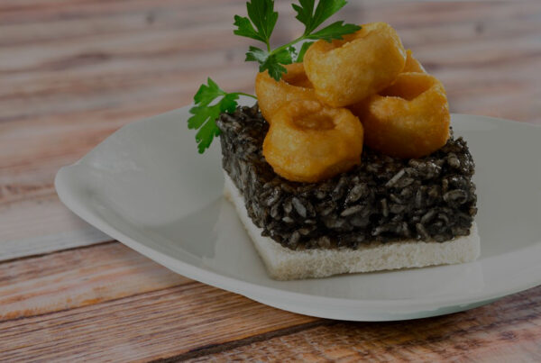 Tosta de arroz negro