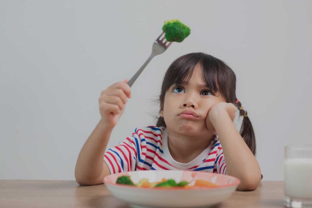 ¿Qué hacer cuando los niños siempre quieren comer lo mismo?